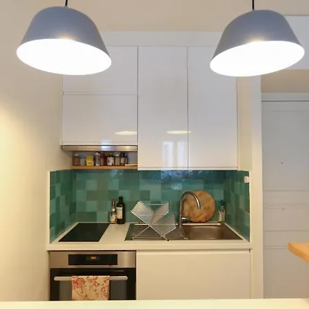 Beautiful And Bright Flat In Paris 아파트 *